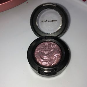 Mac eyeshadow